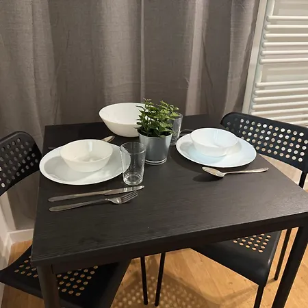 דירה For Two - Perfect Location Close To Metro פריז
