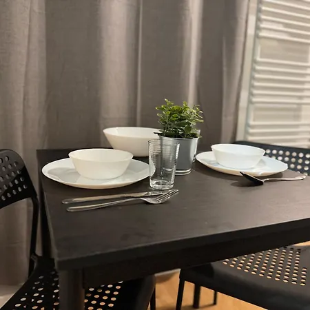 For Two - Perfect Location Close To Metro *