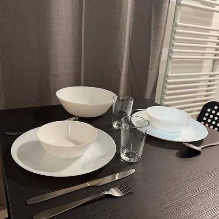 For Two - Perfect Location Close To Metro דירה